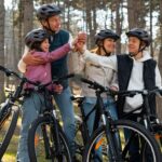 Itinerari gravel bike per famiglie nei parchi naturali
