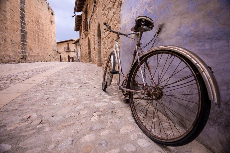 Noleggio bici per percorsi nei borghi storici